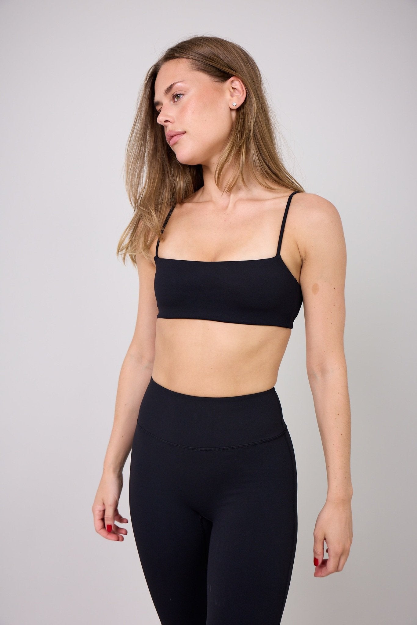 11ELEGANT SPORTS BRA